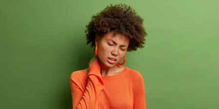 Como reduzir a dor muscular de forma natural - AdobeStock