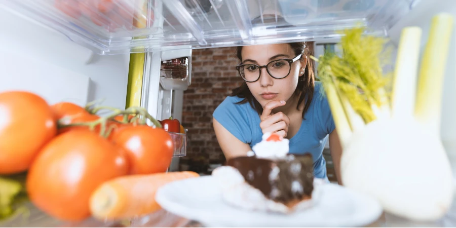 Nutrientes Essenciais que Você Pode Estar Perdendo (e Como Obtê-los) - AdobeStock