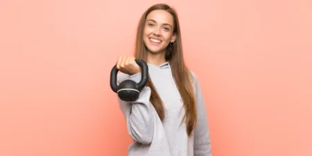 Como o treinamento de força melhora sua saúde em qualquer idade - AdobeStock