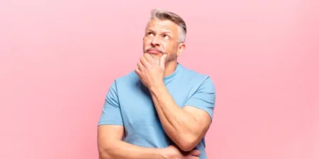 Como a idade afeta os níveis de testosterona em homens - AdobeStock