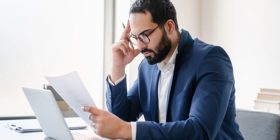 Causas, sintomas e tratamento do hipotireoidismo - AdobeStock