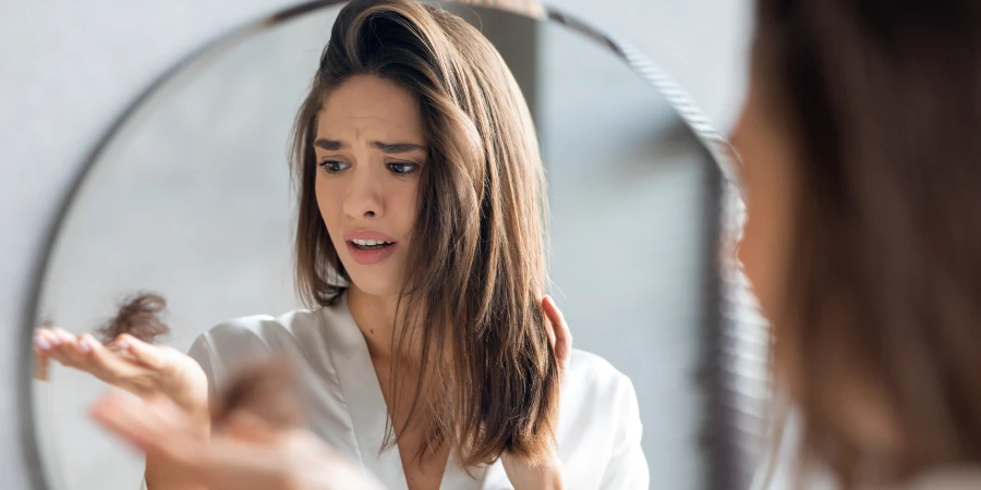 5 Sintomas de Deficiência de Biotina que Você Não Deve Ignorar - AdobeStock 5 Sintomas de Deficiência de Biotina que Você Não Deve Ignorar - AdobeStock