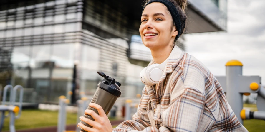 Cansaço e Sonolência no Outono — Os Melhores Suplementos para Aumentar a Energia - AdobeStock Cansaço e Sonolência no Outono — Os Melhores Suplementos para Aumentar a Energia - AdobeStock