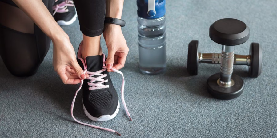 11 Melhores Remédios para Pernas Inchadas - swollen feet exercise